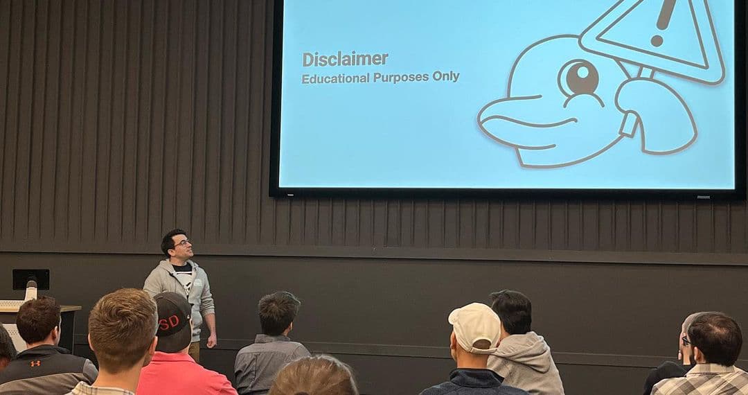 Alec speaking on Flipper Zero at Minnebar 17